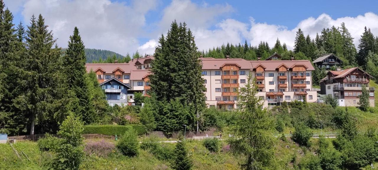 Familien-Garten-Suite Kanzelhoehe Gerlitzen - Gerlitzenurlaub At Kanzelhohe Eksteriør bilde